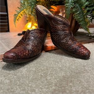 Salpy Brown leather handmade hand-tooled clogs mules snakeskin toe